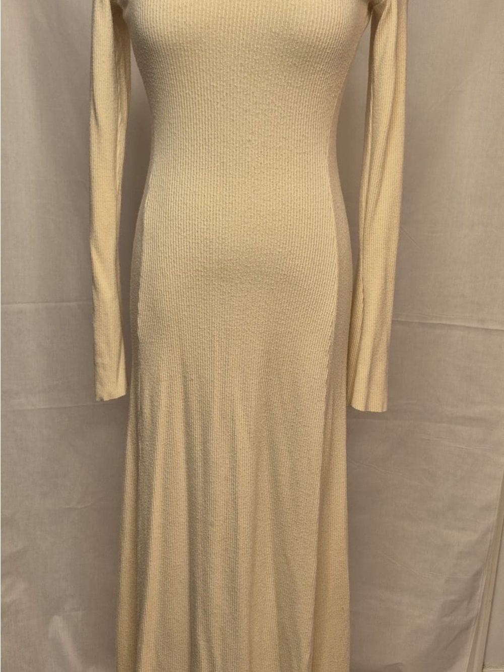 2072 - Cream Long-Sleeve Ribbed Maxi Dress